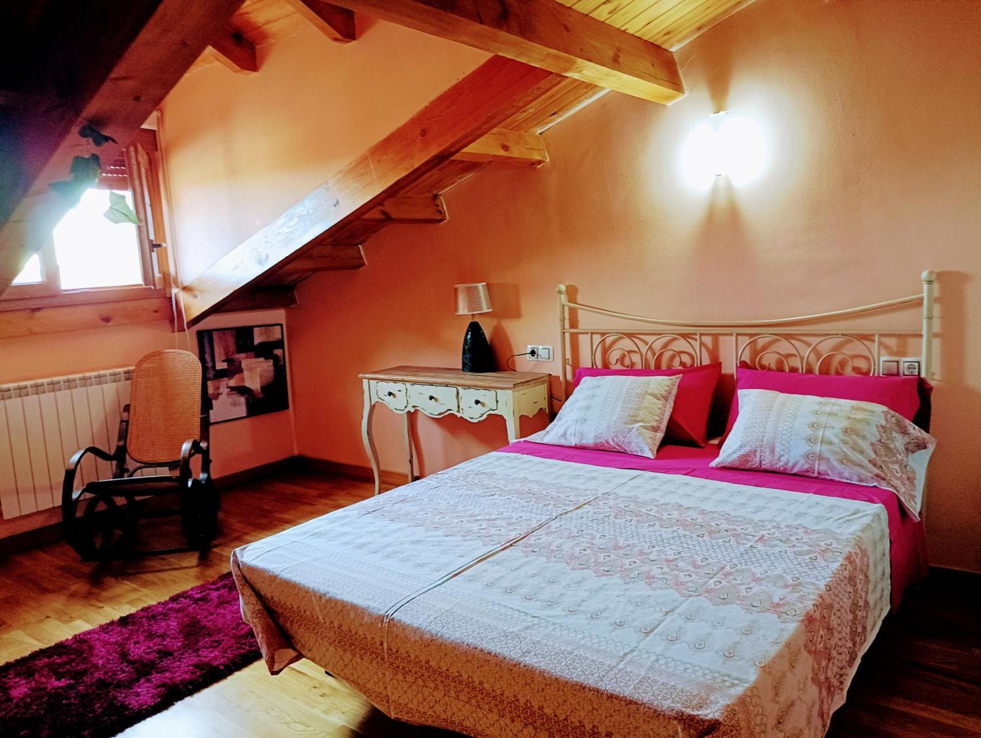 Villa Boleta, tu casa con jardín en León San Andrés del Rabanedo Exterior foto